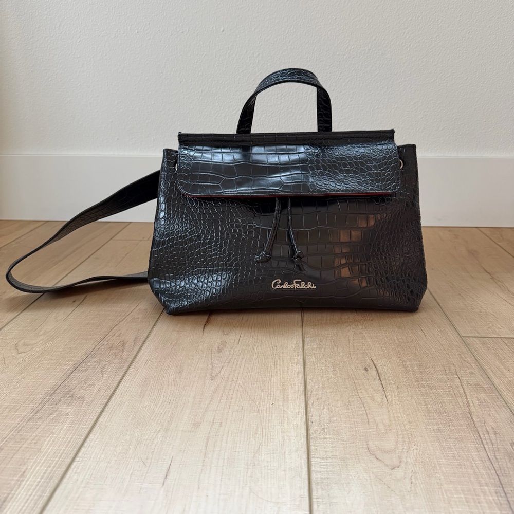 Carlos Falchi Alligator Print Black W/Fringe Bag Charm Tie Close Easy Access Red